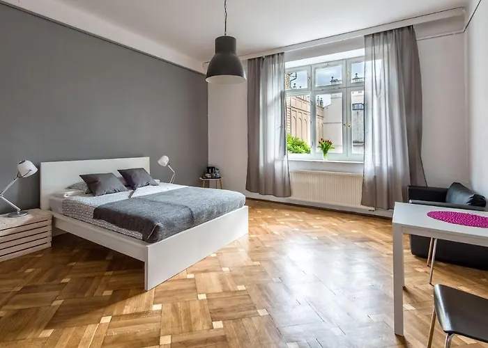 Old Town Apart Homestay szállás *