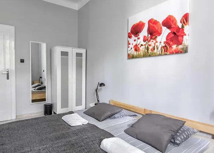 Old Town Apart Homestay szállás